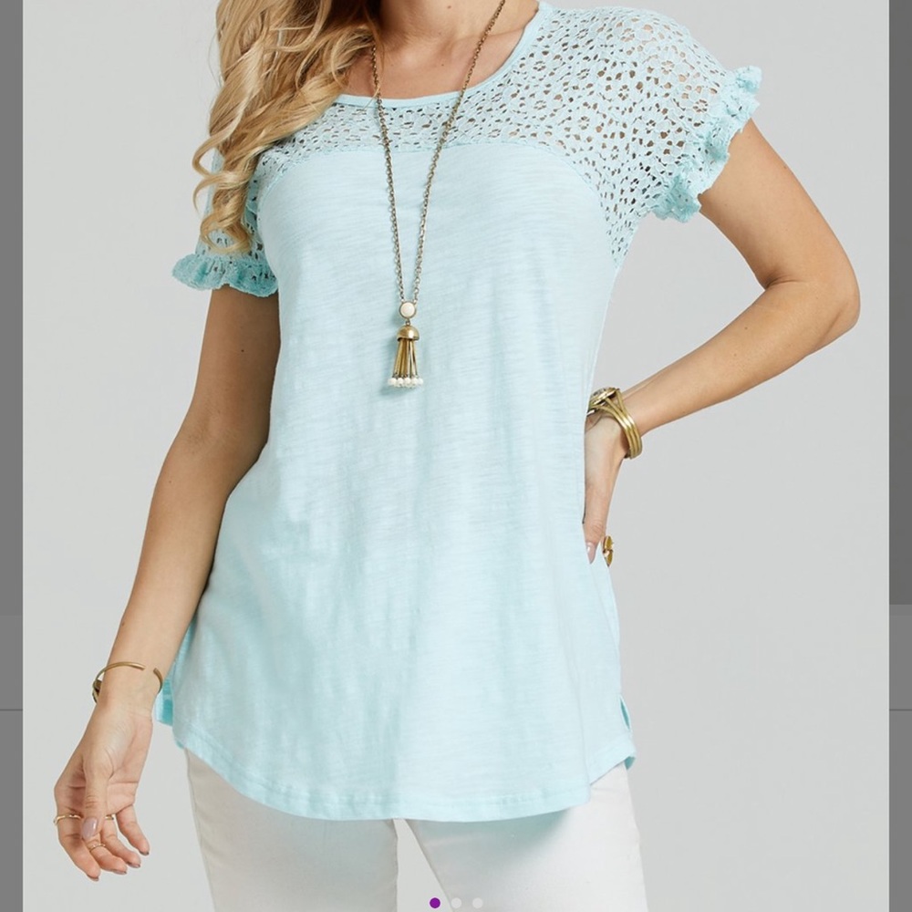 Lace-Accent Ruffle-Sleeve Tee